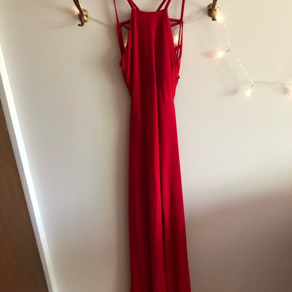 BEAUTIFUL red formal dress